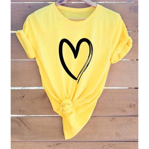 The Chic Petunia Tops - PLUS heart print tee yellow heart tee